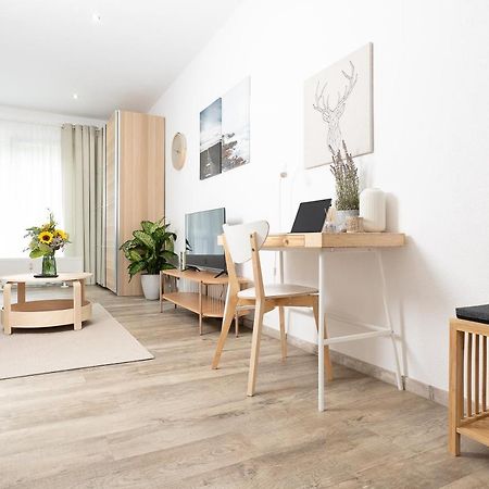 גאיסלינגן אן דר סטייג' Apart4Me Scandi Apartment Geislingen Zentral Mit Parkplatz מראה חיצוני תמונה